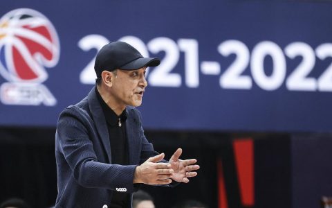 阿的江辞去新疆男篮主帅