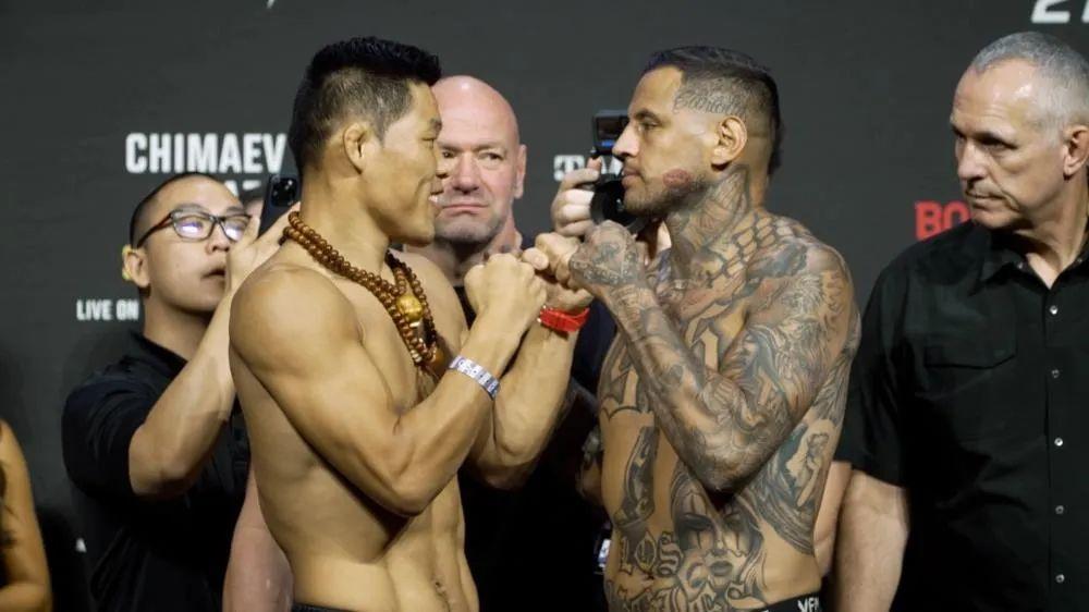 硬气！李景亮再次公开炮轰UFC：你们的裁判太黑了，真是自毁招牌