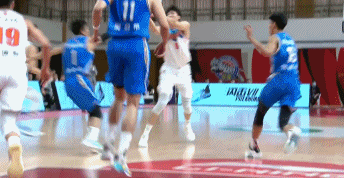 篮球犯规讲解（CBA规则解读：夺权和违体各是什么意思？它们的区别是什么？）