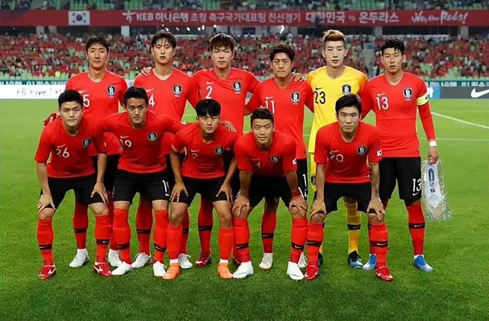 韩国对阵乌拉圭比分预测（2022世界杯乌拉圭VS韩国预测：乌拉圭轻取韩国）