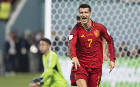 世界杯莫拉塔头球破门（莫拉塔连续三场小组赛进球！谁还敢调侃他是“双逆足”？）