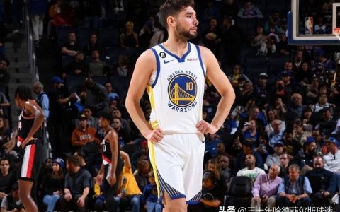 NBA常规赛勇士大战尼克斯，为何会完败给对手，原因出在哪里