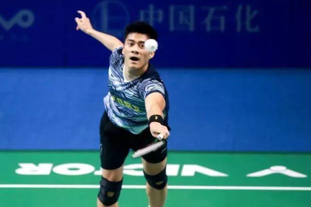 羽毛球运动适合一直玩吗?(为什么说羽毛球是最好的体育健身运动？)