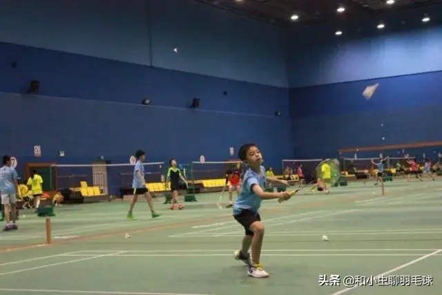 孩子适合学习羽毛球吗？（为什么要让孩子学羽毛球？）