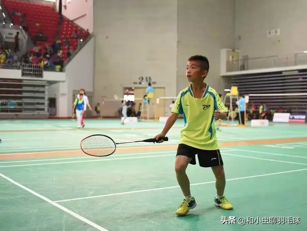 孩子适合学习羽毛球吗？（为什么要让孩子学羽毛球？）
