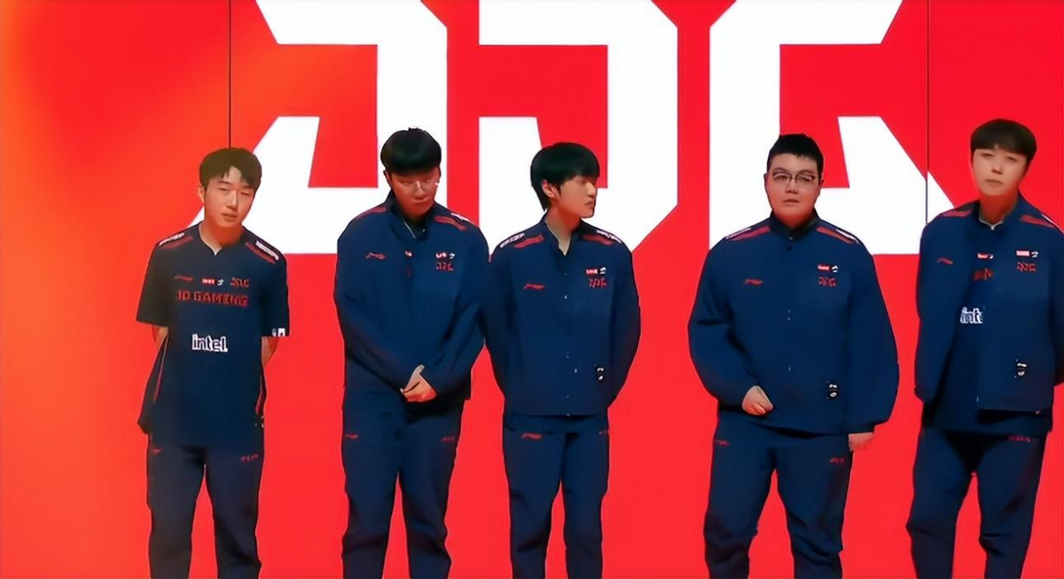 LPL格局大洗牌（JDG对阵TES巅峰对决，新版龙王或首登职业赛场！）