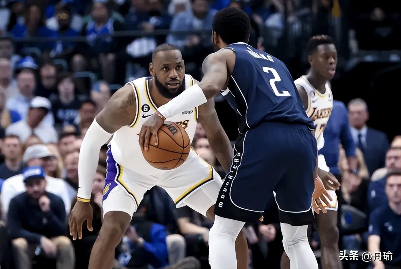 NBA午报（詹皇庆祝胜利，杜兰特首秀完美，威金斯继续缺席）