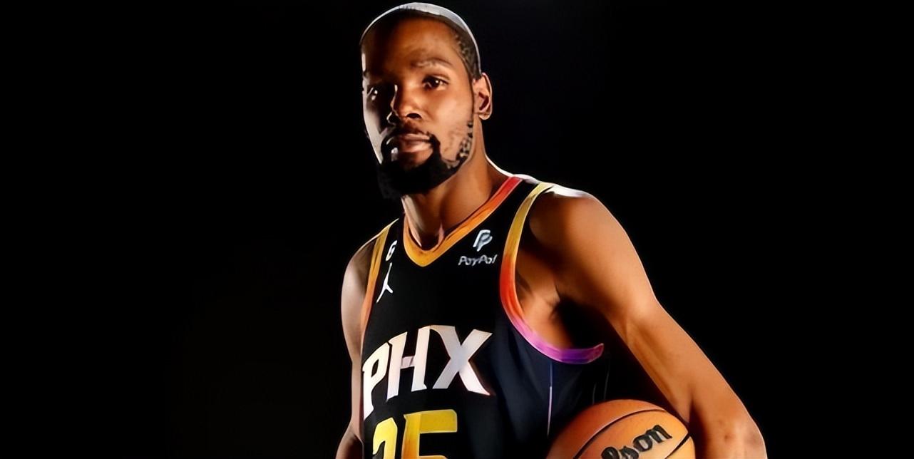 那些统治过NBA的球星（说出来你别不信，NBA创办至今只被8人统治过 杜兰特落选)