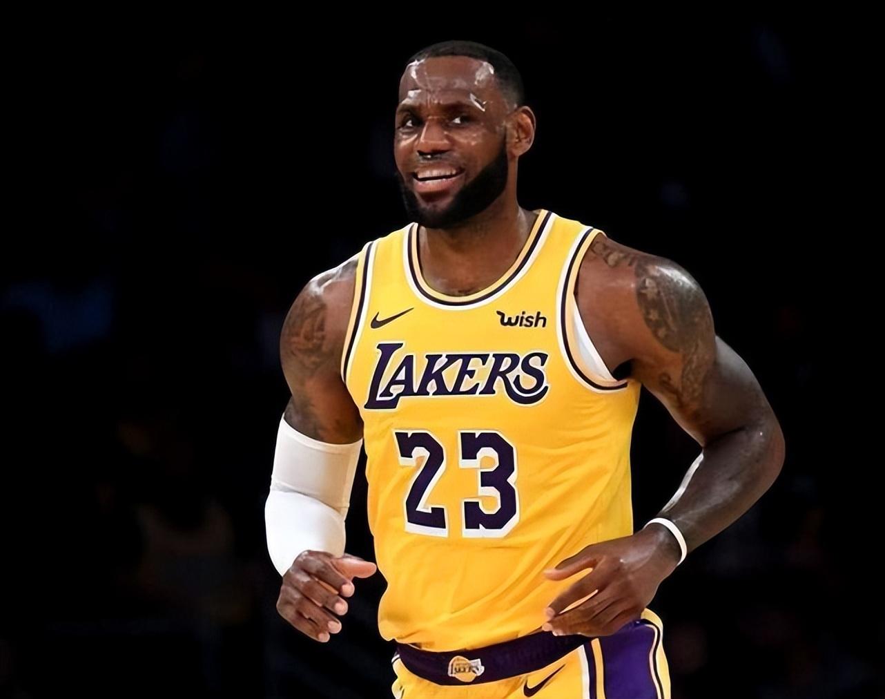 那些统治过NBA的球星（说出来你别不信，NBA创办至今只被8人统治过 杜兰特落选)