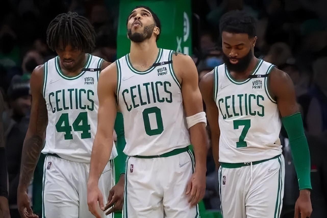 美媒公布NBA最新实力榜！（勇士第10，太阳仅第7，东部黑马跻身前五）