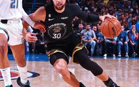 今日NBA战报（库里复出惨遭尴尬两连败，尼克斯爆冷九连胜终结）