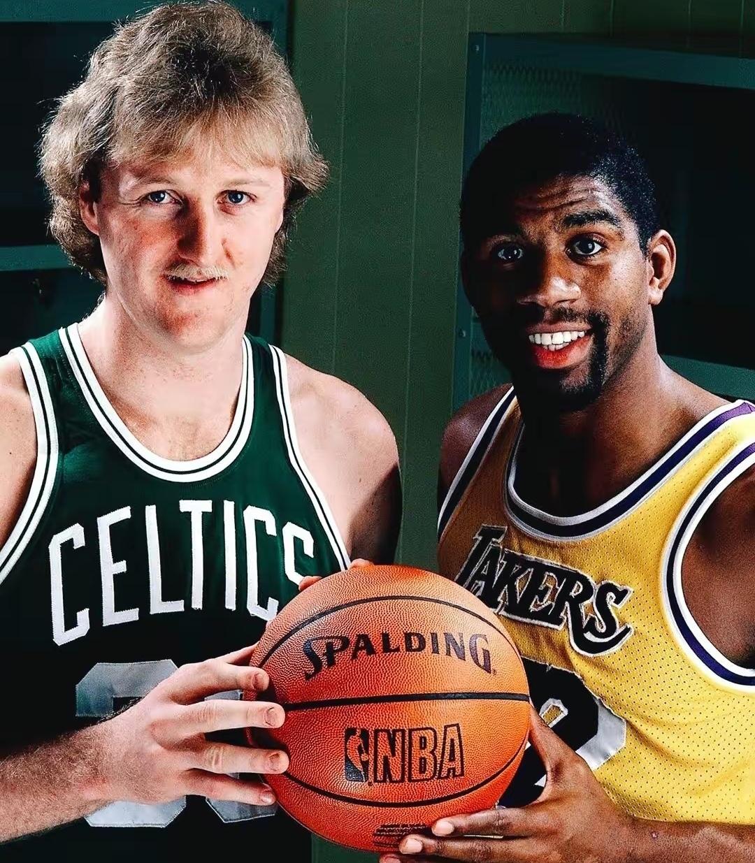 NBA专用篮球是什么牌子？（带你来了解NBA使用篮球的历史）