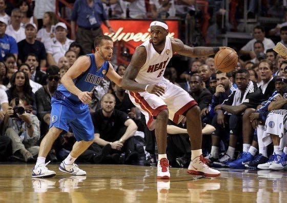 NBA球星传记之勒布朗·詹姆斯（詹姆斯的职业生涯）
