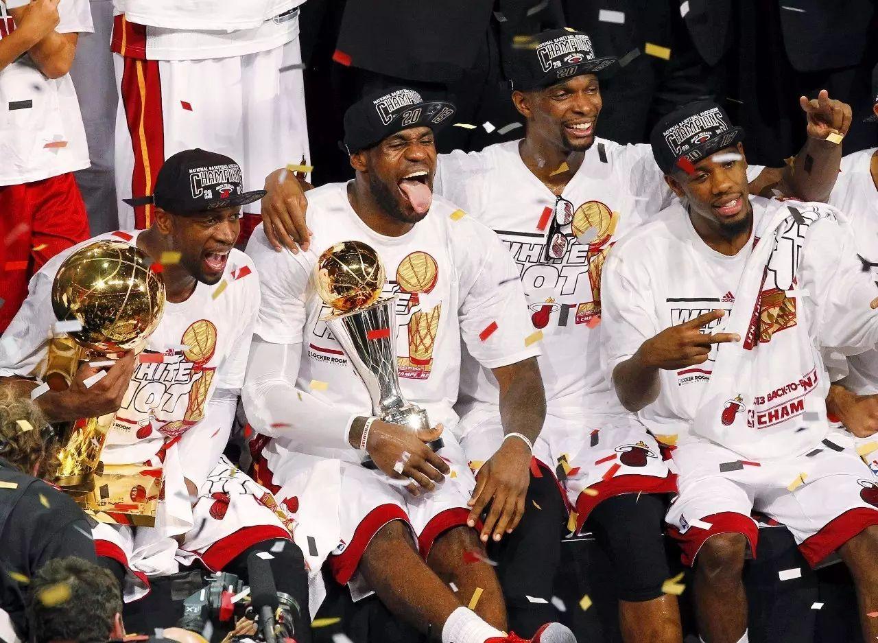 NBA球星传记之勒布朗·詹姆斯（詹姆斯的职业生涯）