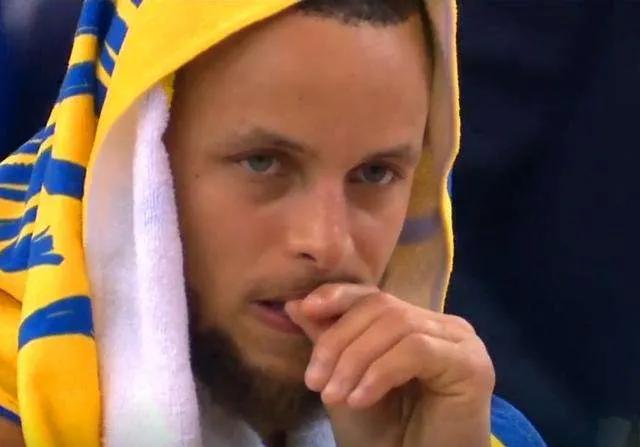 盘点NBA球星哪些标志性动作以及小怪癖（纳什喜欢摸鞋底再舔手指）