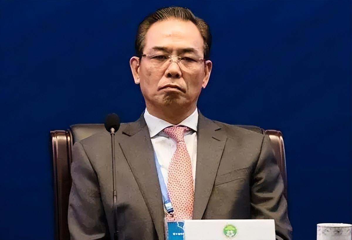 体育总局动真格！(曝专案组已驻扎足协内部，准备随时抓人)