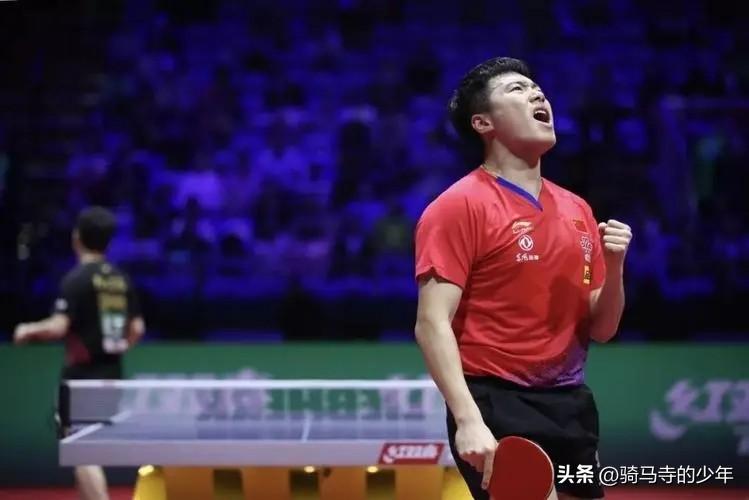 梁靖崑从国乒“三哥”变“五哥”（梁靖崑个人资料？）