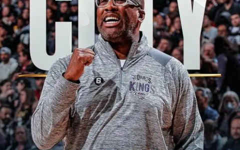 今年NBA最佳主教练是谁？（布朗成NBA史上首位全票当选的最佳主教练）