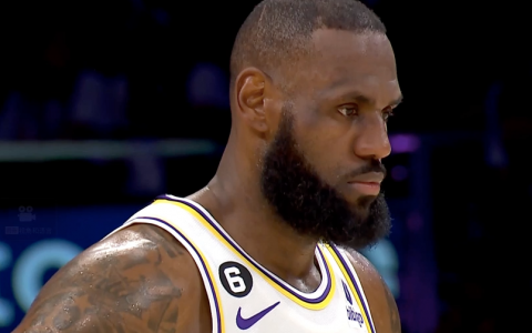NBA历史上季后赛首节的最大分差是哪场？（首节35-9！NBA历史纪录诞生）