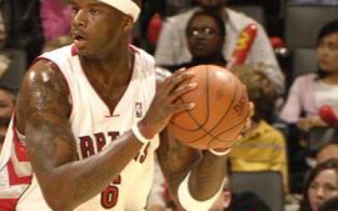 NBA中有那些著名的球员是7号的？