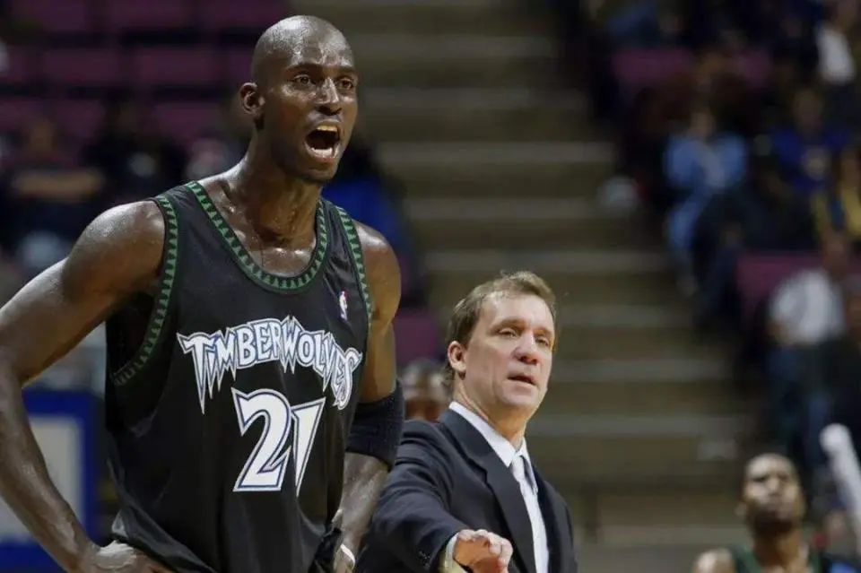 NBA从未夺冠的12支球队！魔术掘金伤病，一队51年历史-图7