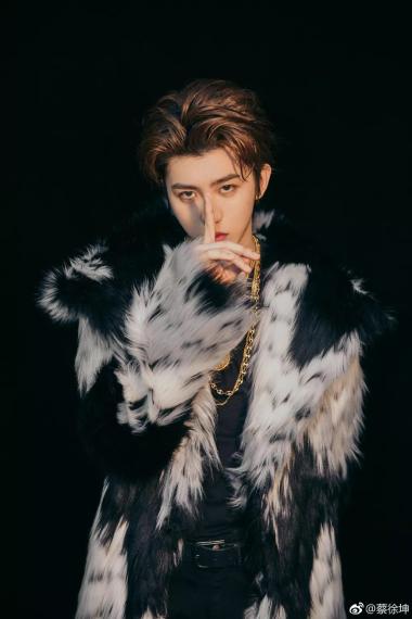 再现吴亦凡之战？蔡徐坤成NBA形象大使，遭虎扑数万直男狂diss-图12