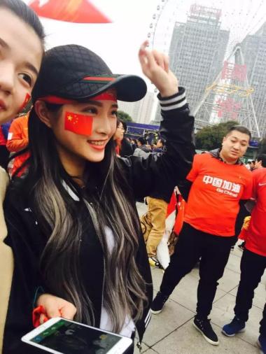 硬汉赢韩！昨晚中国男足1:0拿下韩国队，十四亿中国人为你们点赞！-图11
