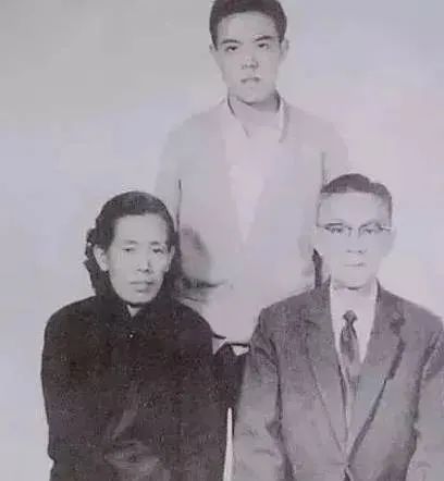 容国团：新中国第一个世界冠军-图4