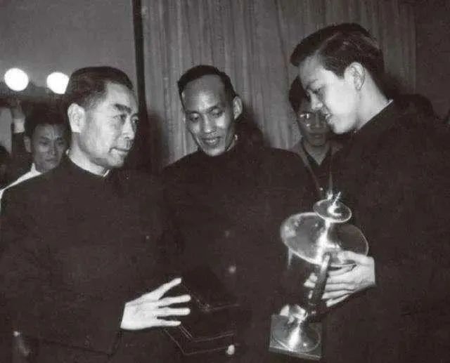 容国团：新中国第一个世界冠军-图8