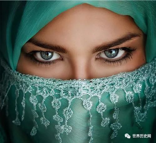 阿曼苏丹国的前世今生：阿曼是个怎样的国家？周四周五是周末，周六周日是工作日-图14