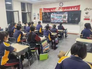 严谨治学，潜心育人——大连王府高级中学邀您共赴美好未来-图45