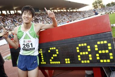刘翔退役！央视专访&quot;翔飞人&quot;为啥一到奥运就退赛？-图7