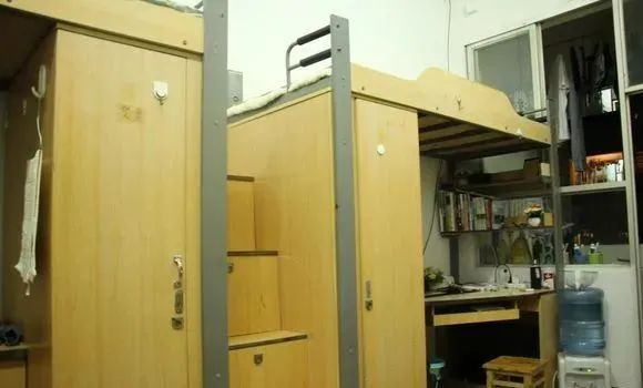 全国200所大学宿舍情况盘点！有空调的不多！-图169