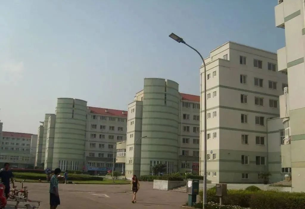 全国200所大学宿舍情况盘点！有空调的不多！-图197