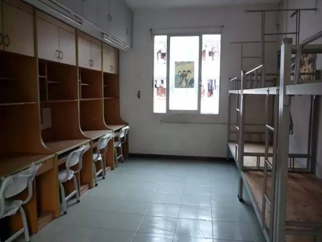 全国200所大学宿舍情况盘点！有空调的不多！-图274