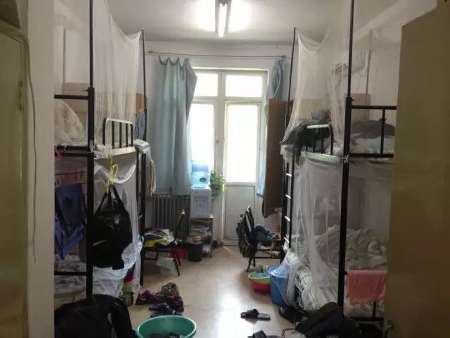 全国200所大学宿舍情况盘点！有空调的不多！-图326