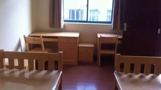 全国200所大学宿舍情况盘点！有空调的不多！-图363