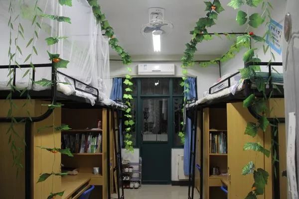 全国200所大学宿舍情况盘点！有空调的不多！-图48