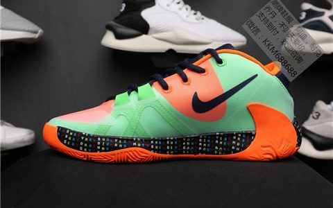 平常穿篮球鞋42码合适，可以穿43码么？