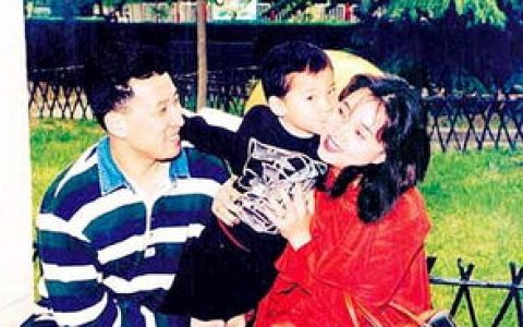 曾是林丹恩师曾是国家队总教练他是谁？