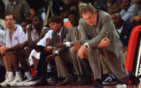 比尔-菲奇是NBA首位“千败教练”，但他改变了五支球队的命运