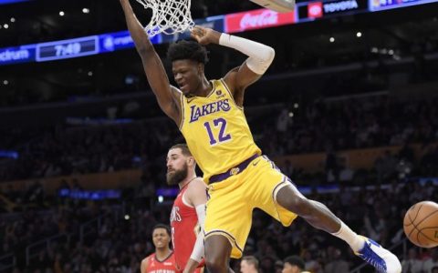 NBA伤病潮袭来：班巴至少伤停4周 球哥或接受第3次膝盖手术