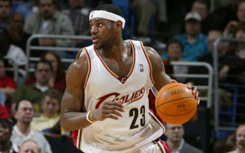 勒布朗詹姆斯几个冠军——回顾詹姆斯四座总冠军