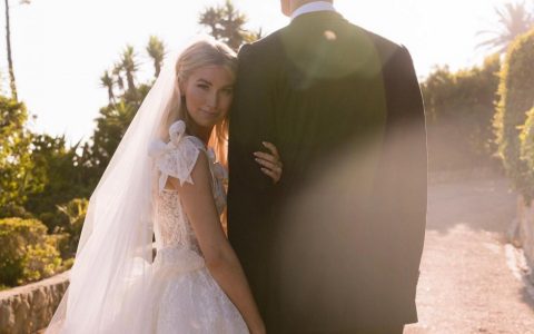 大洛佩斯与未婚妻完婚 去年在迪士尼求婚成功
